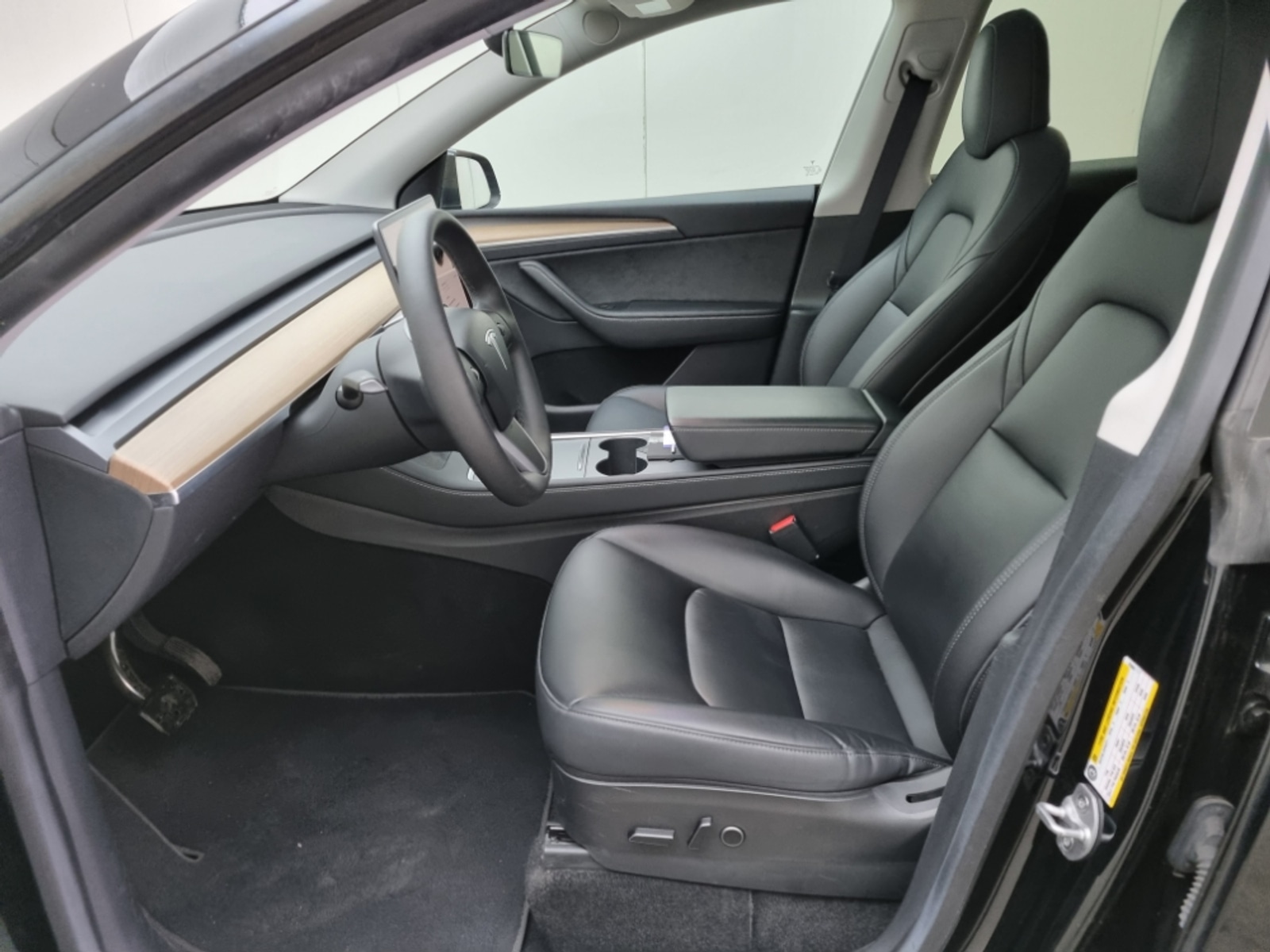 Foto 4 van Tesla Model Y