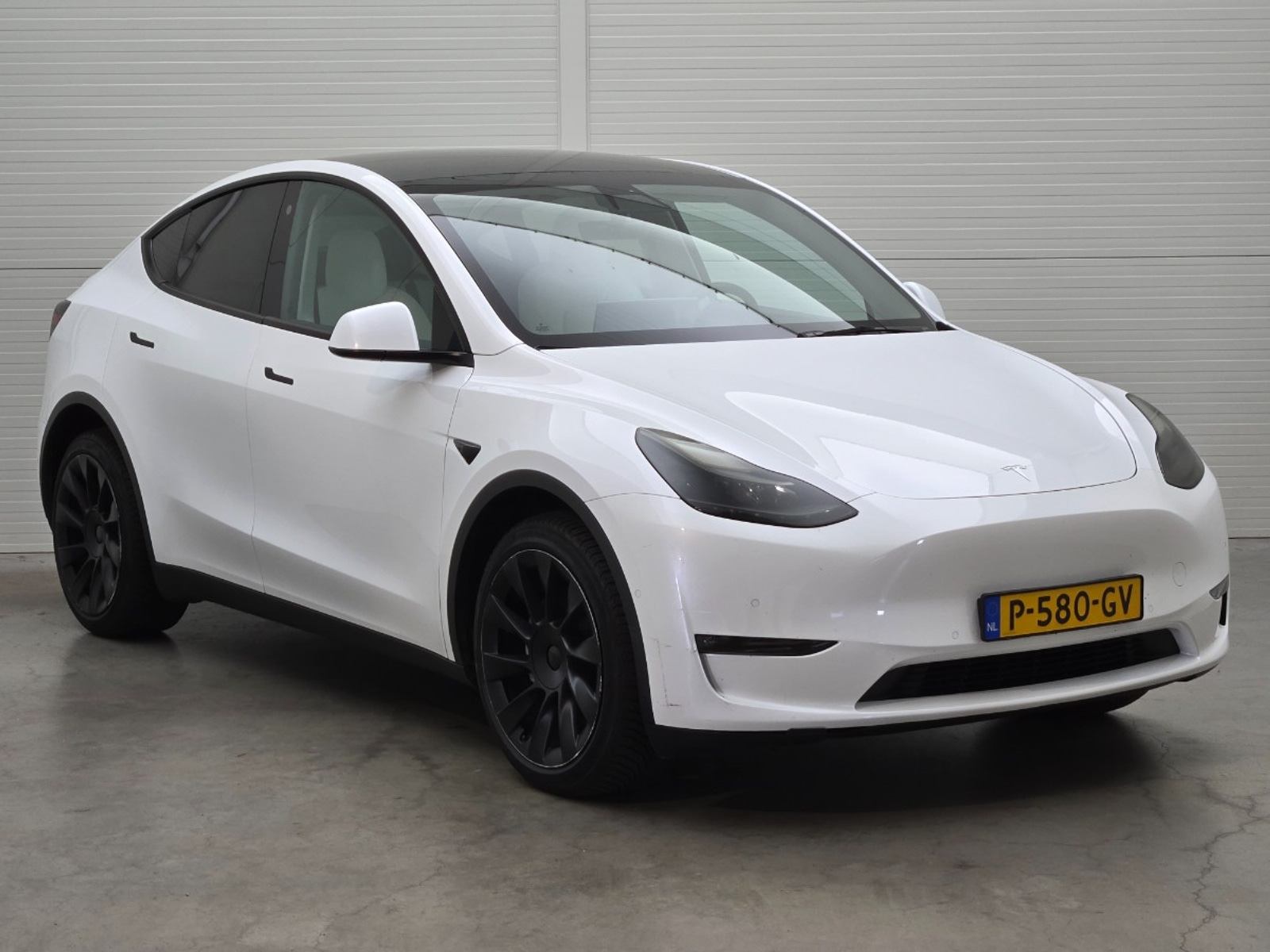 Foto 12 van Tesla Model Y
