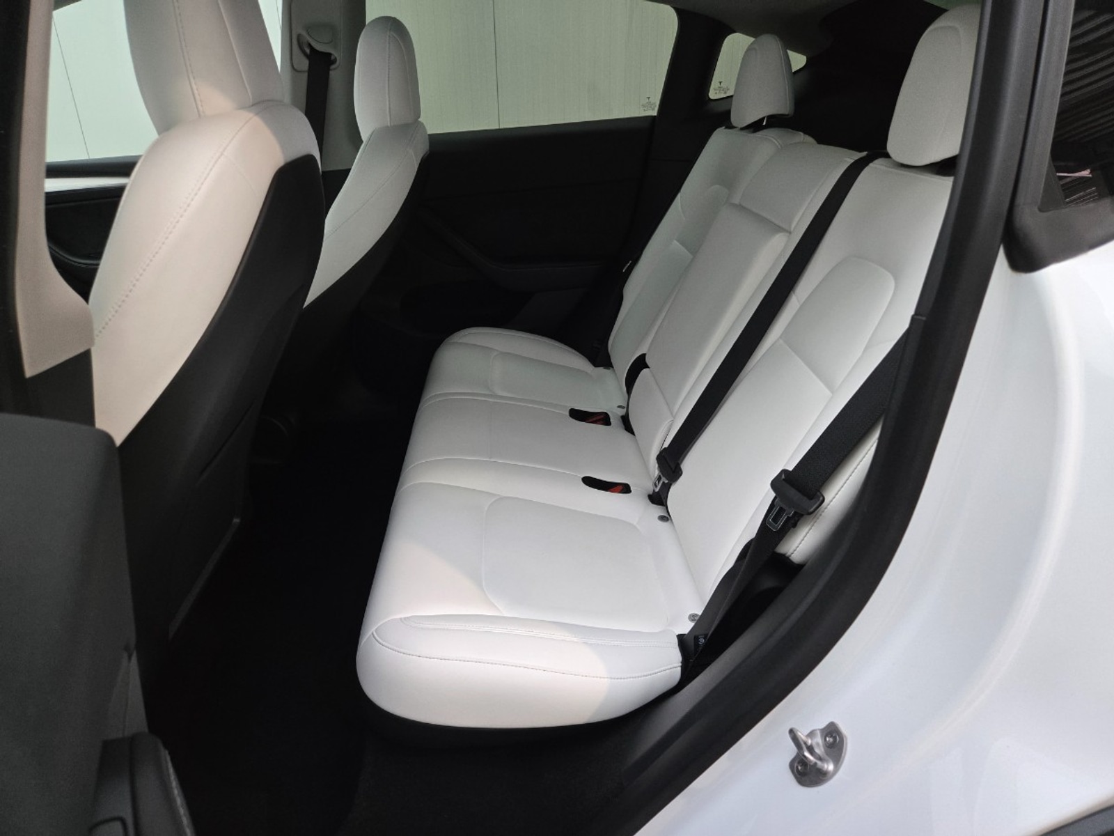 Foto 4 van Tesla Model Y