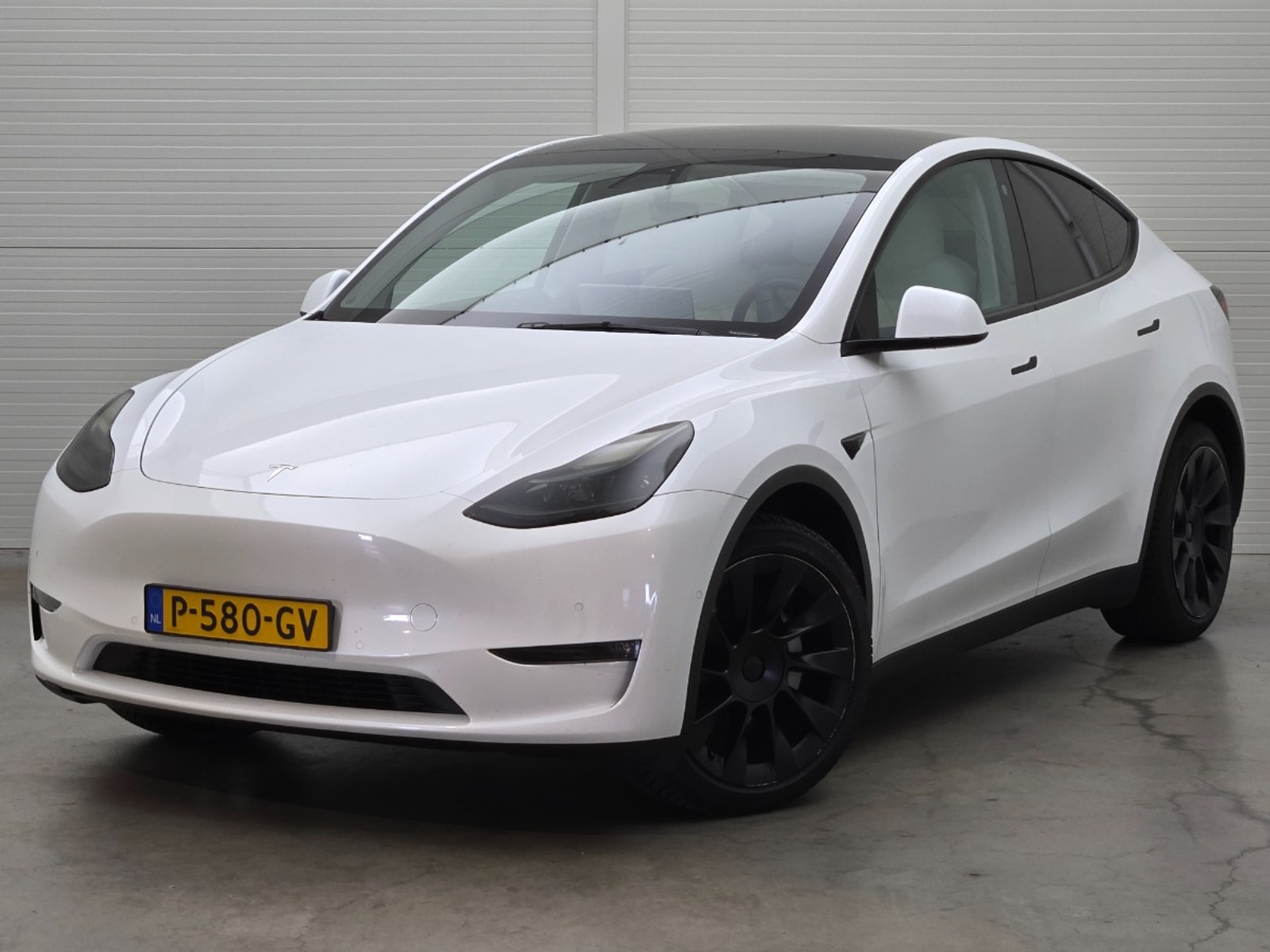 Foto 17 van Tesla Model Y