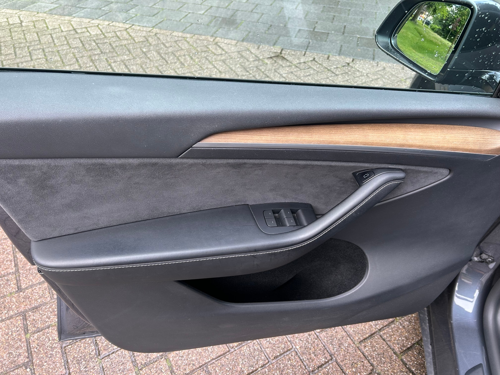 Foto 17 van Tesla Model Y