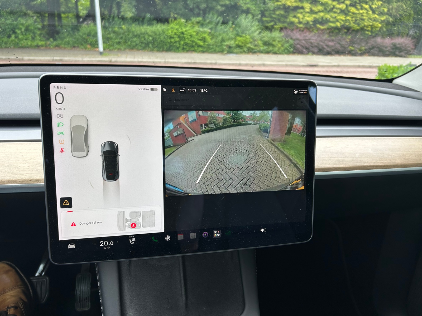 Foto 16 van Tesla Model Y