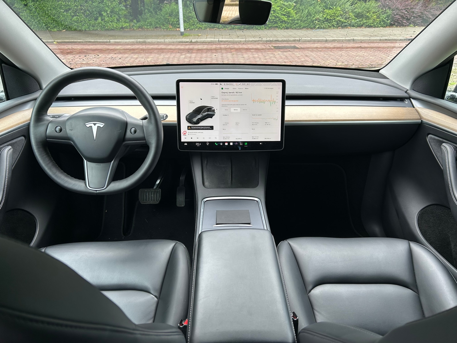 Foto 7 van Tesla Model Y