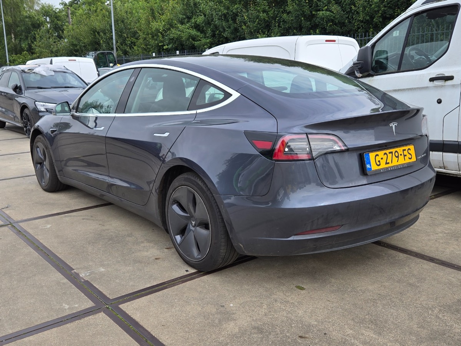 Foto 16 van Tesla Model 3