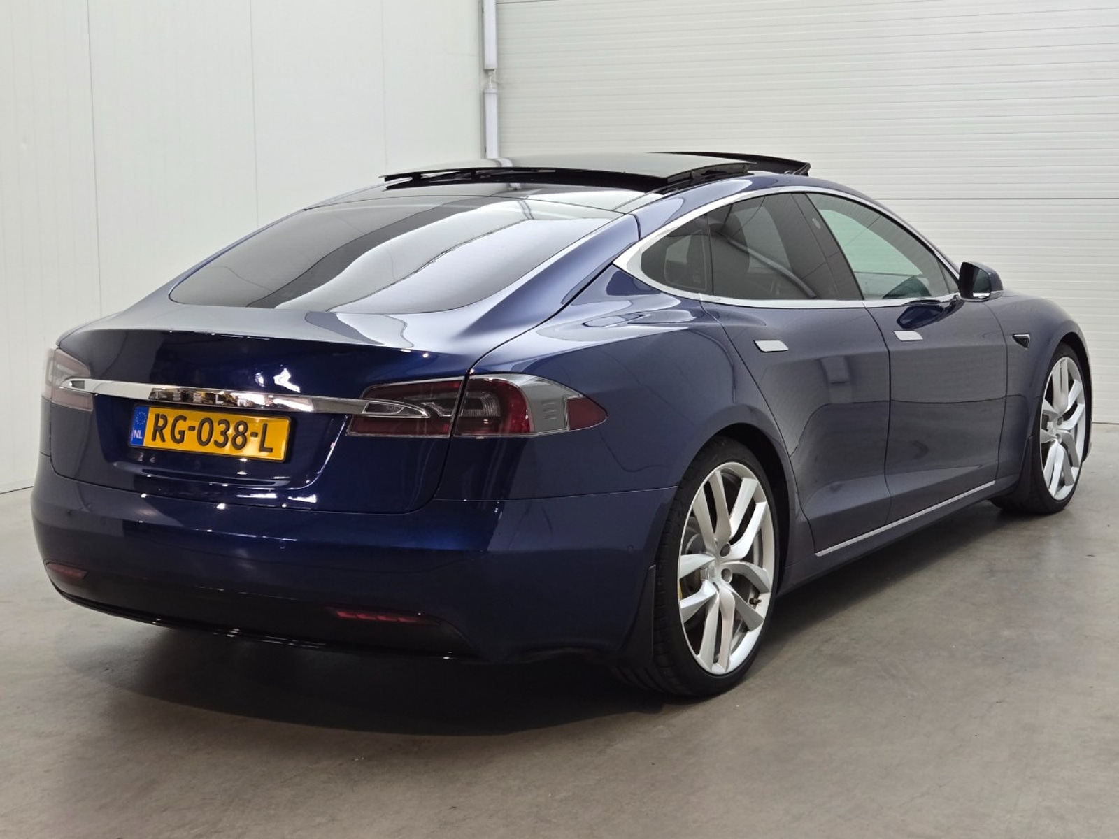 Foto 20 van Tesla Model S
