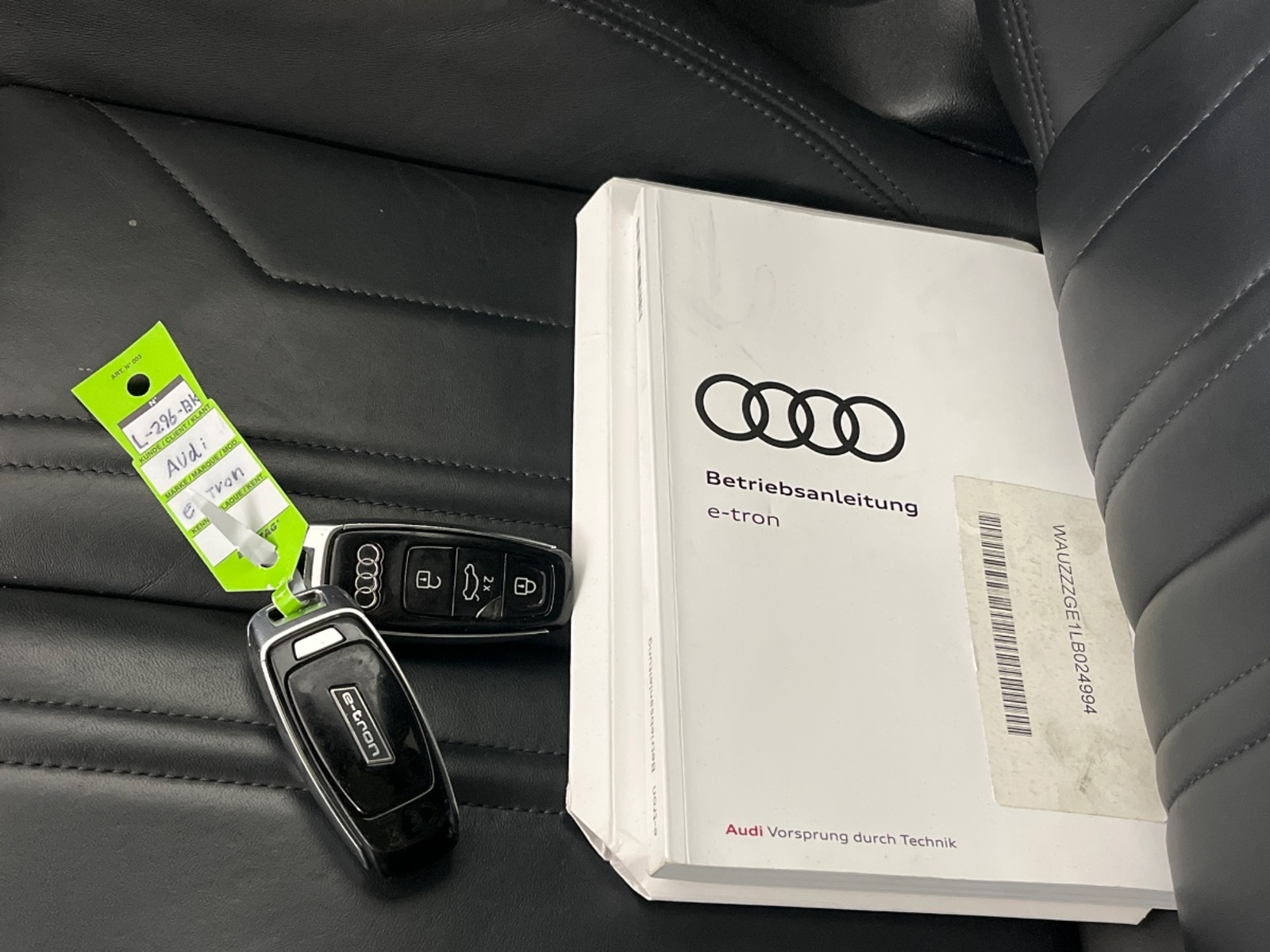 Foto 7 van Audi e-tron
