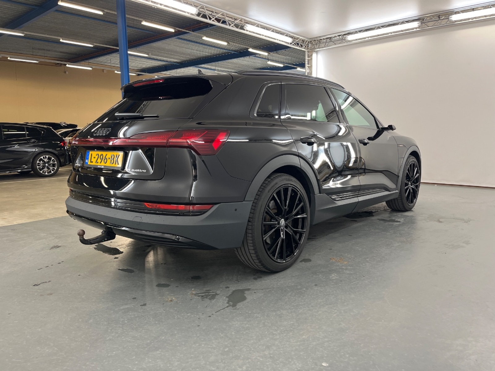 Foto 10 van Audi e-tron