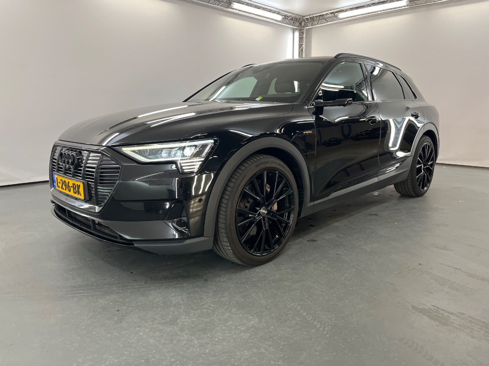 Foto 6 van Audi e-tron