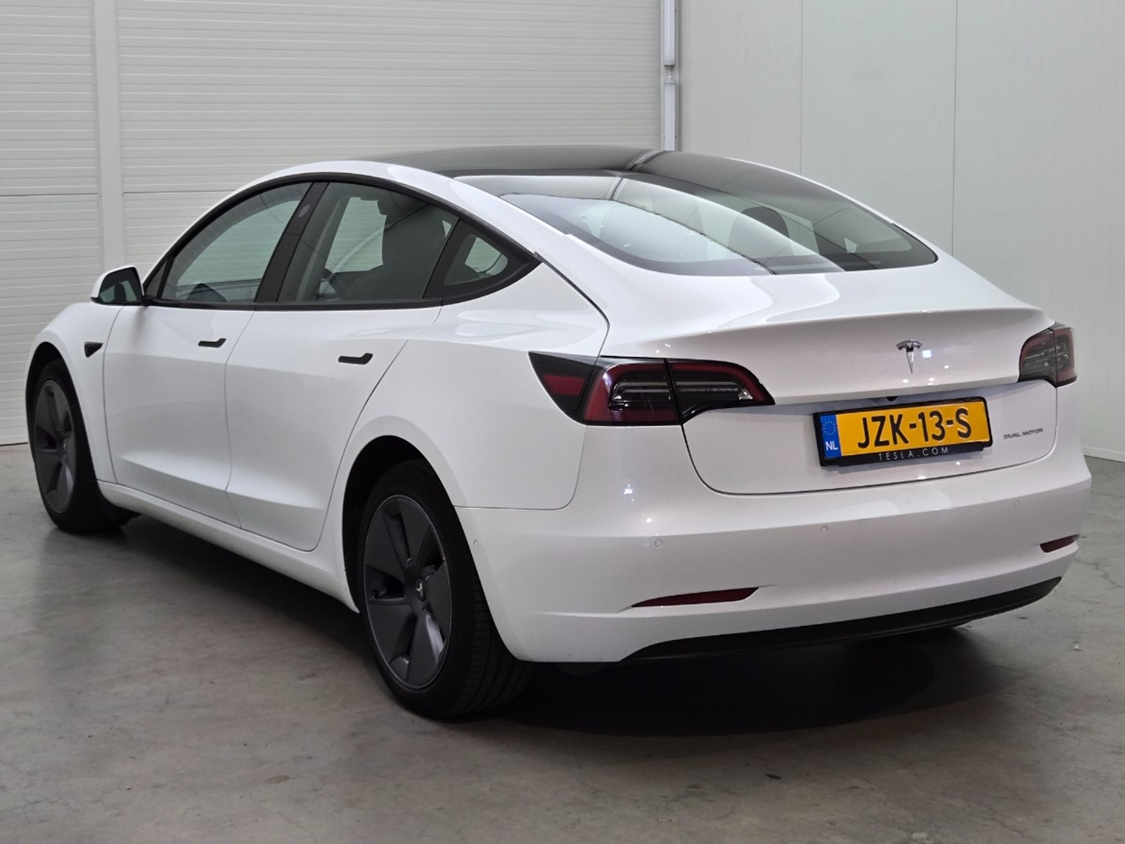 Foto 12 van Tesla Model 3