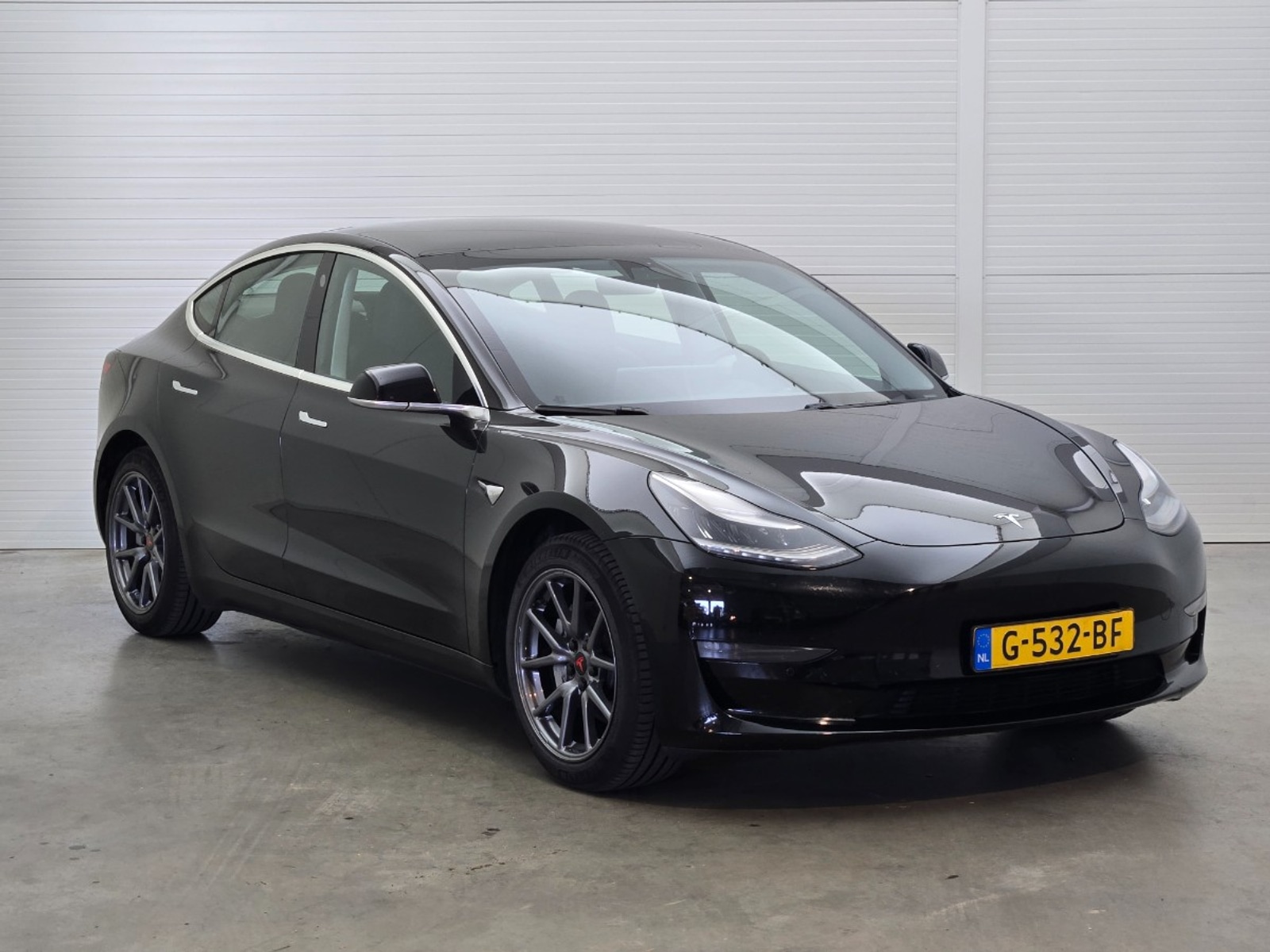 Foto 21 van Tesla Model 3