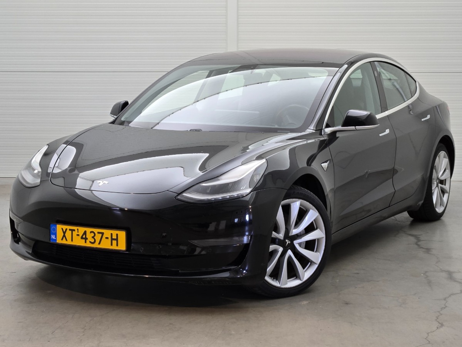 Foto 9 van Tesla Model 3