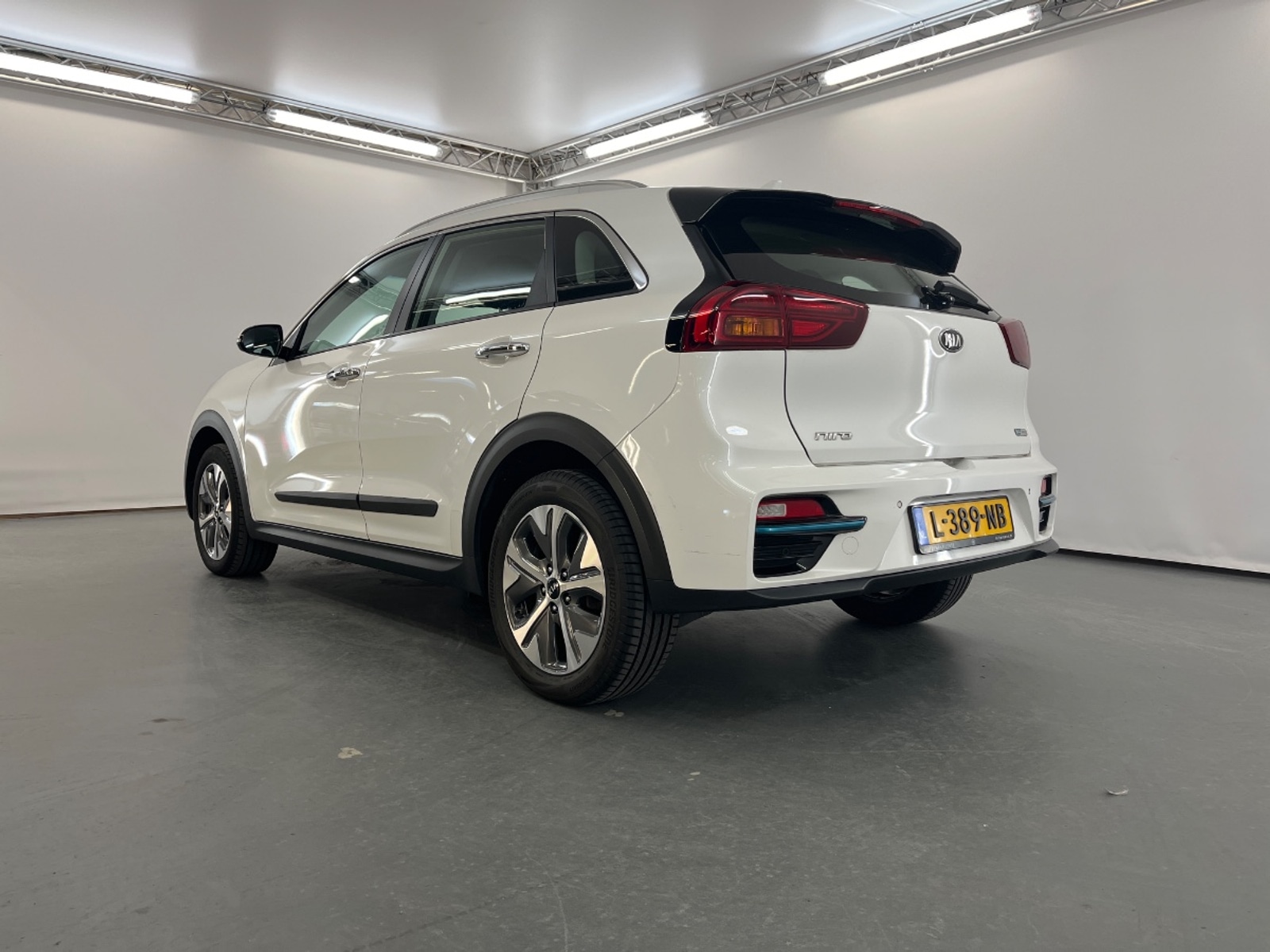 Foto 12 van Kia Niro