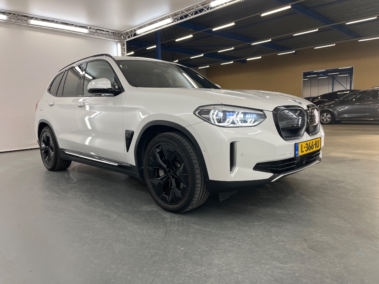 Foto 4 van BMW ix3