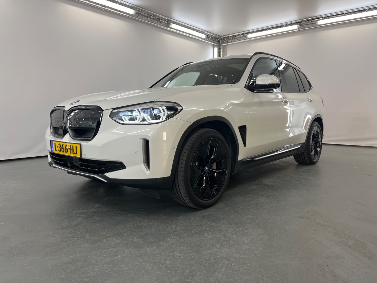 Foto 3 van BMW ix3