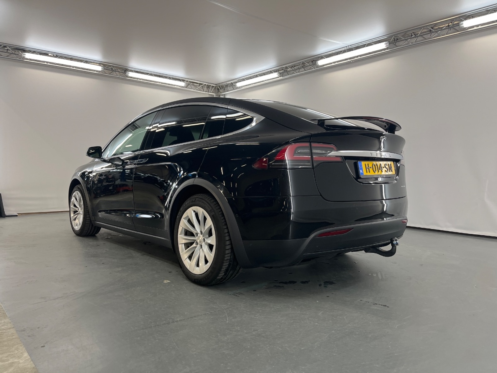 Foto 10 van Tesla Model X