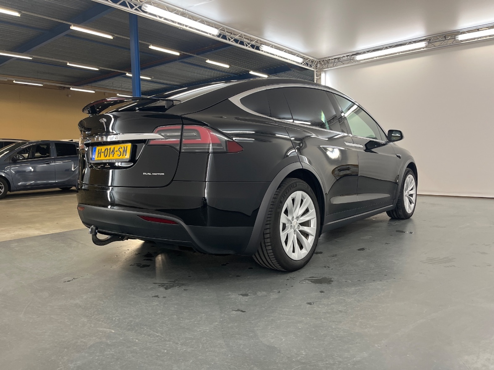 Foto 9 van Tesla Model X