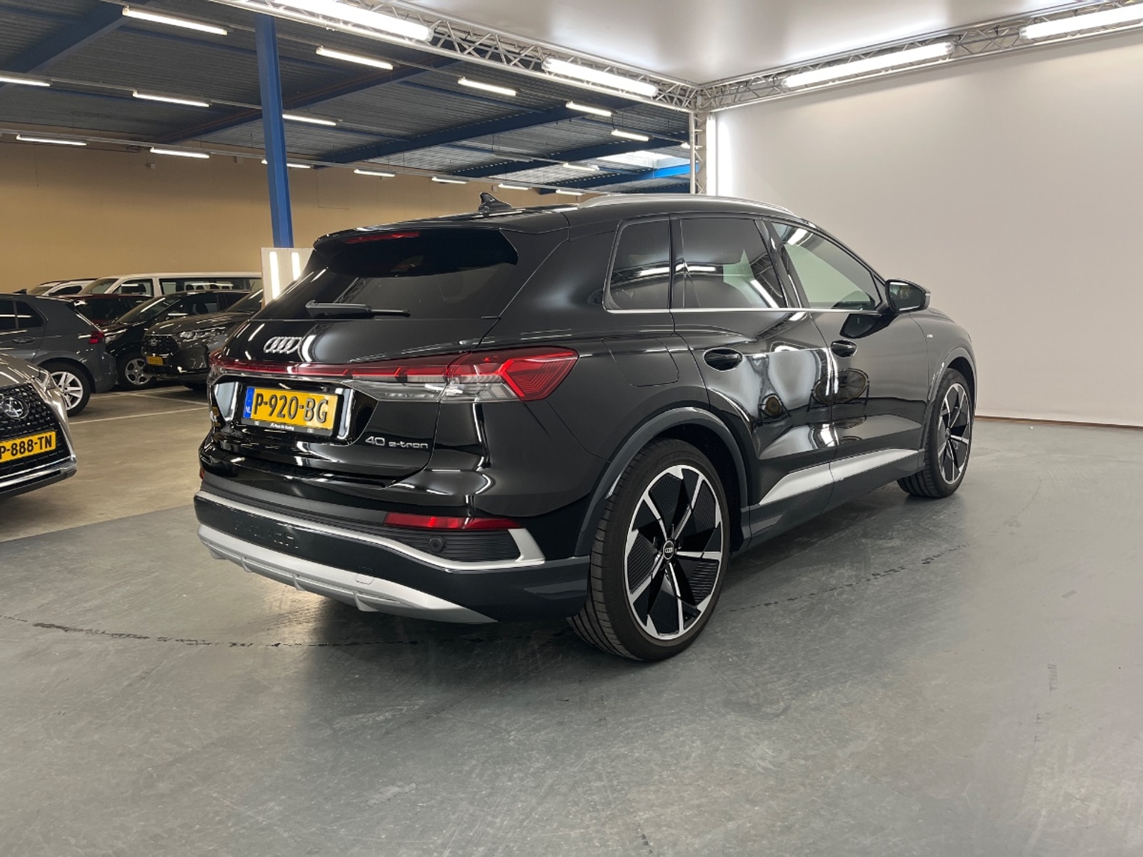 Foto 14 van Audi Q4 e-tron