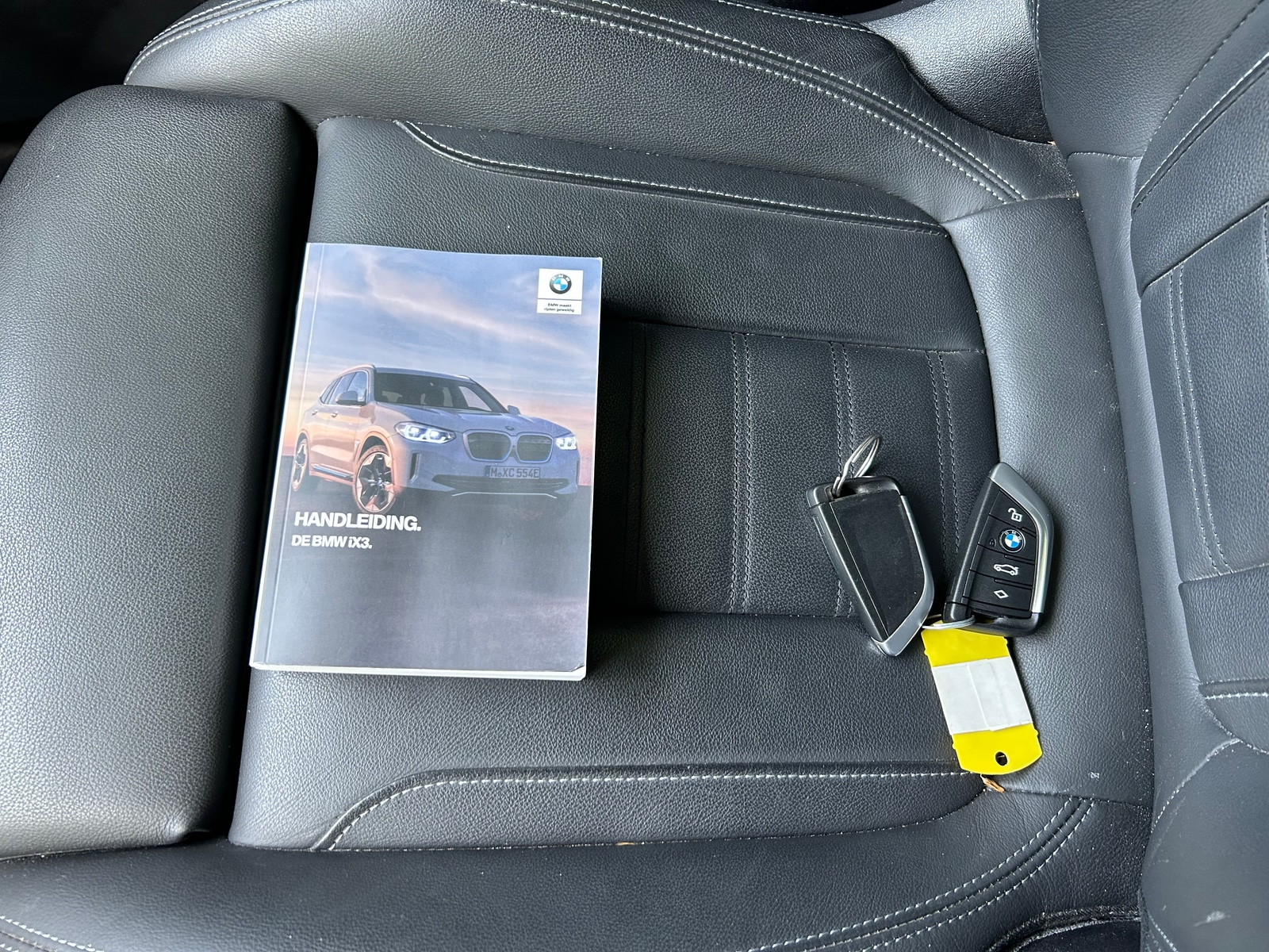 Foto 22 van BMW ix3