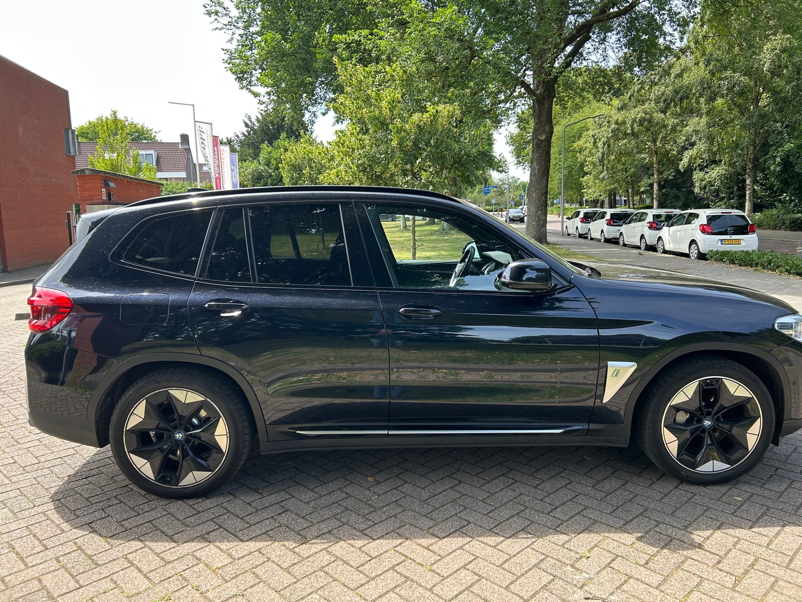 Foto 12 van BMW ix3