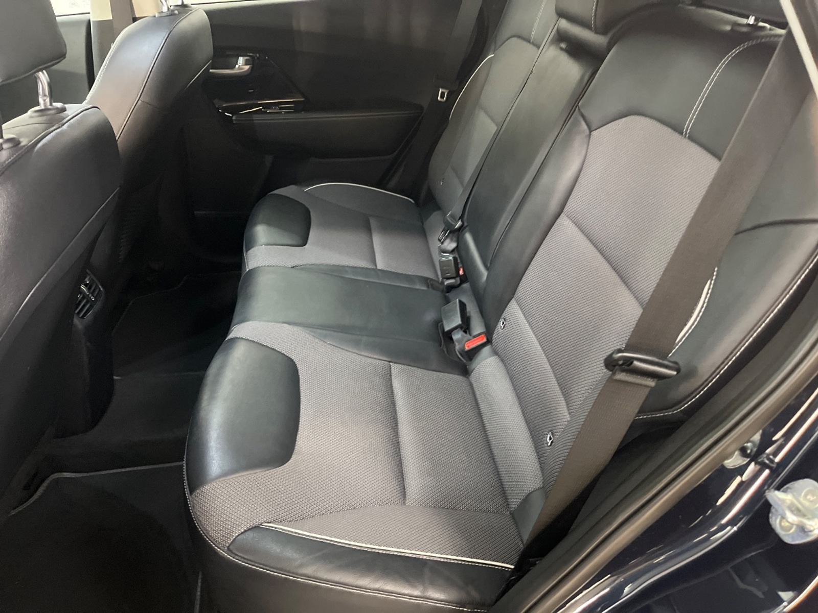 Foto 7 van Kia Niro