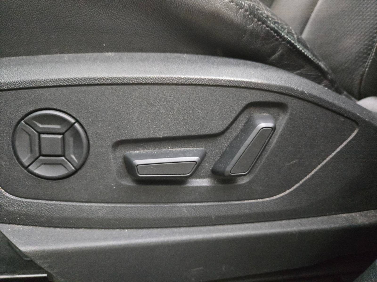 Foto 6 van Audi e-tron