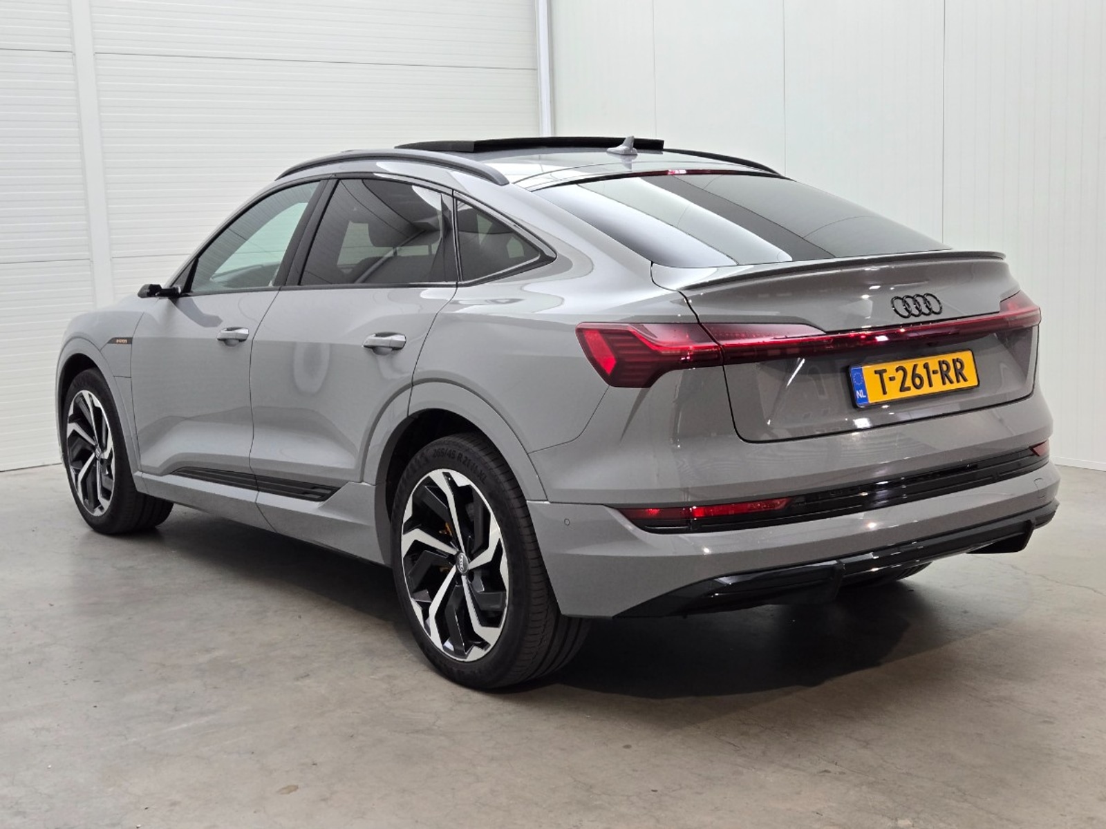 Foto 14 van Audi e-tron sportback