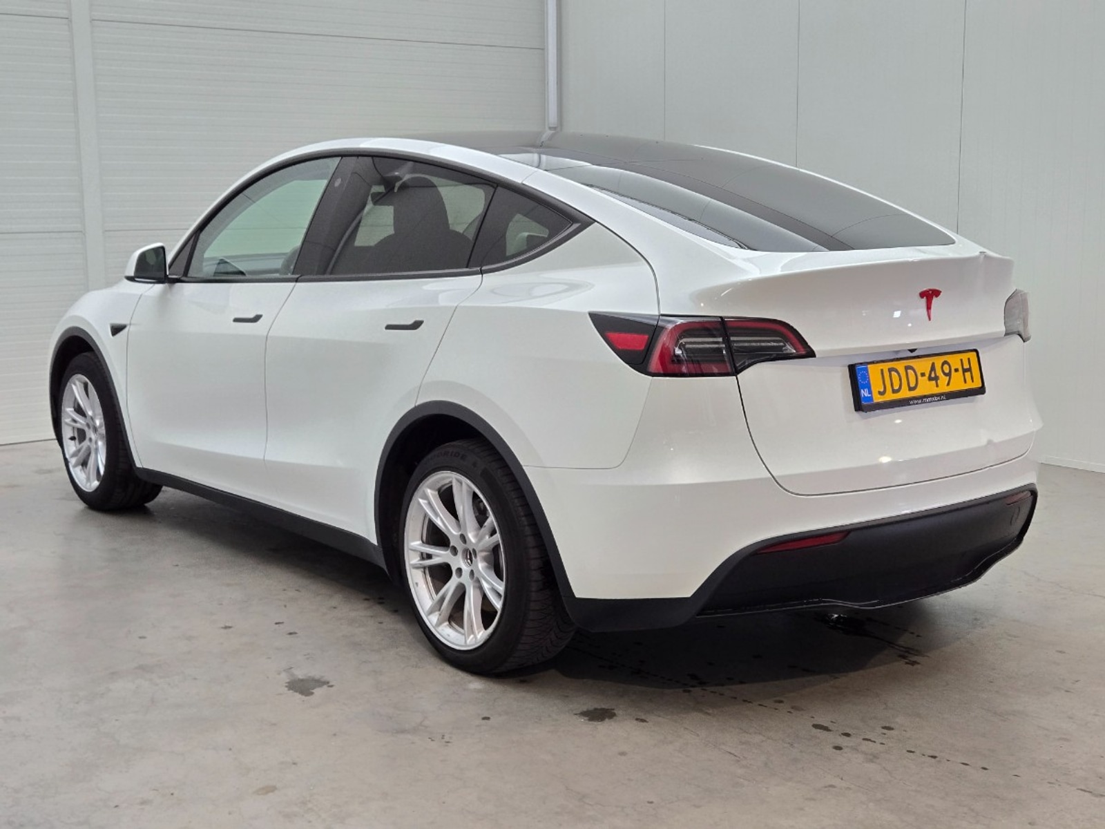 Foto 10 van Tesla Model Y