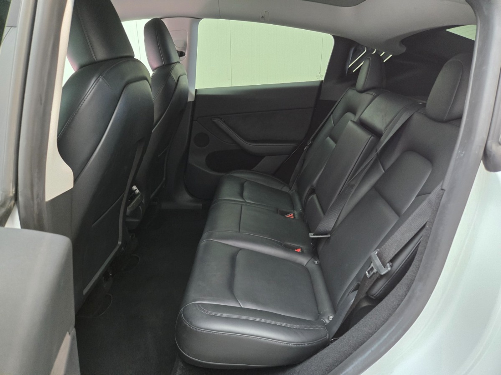 Foto 5 van Tesla Model Y