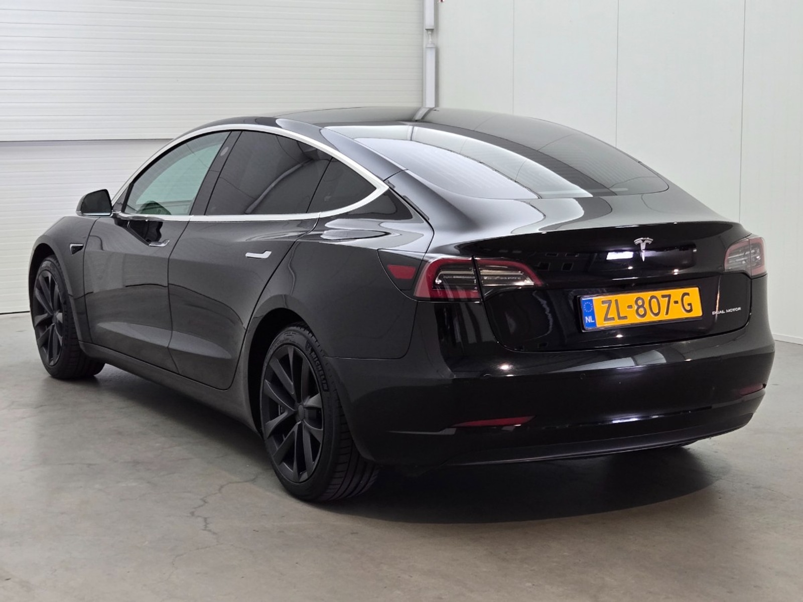 Foto 18 van Tesla Model 3
