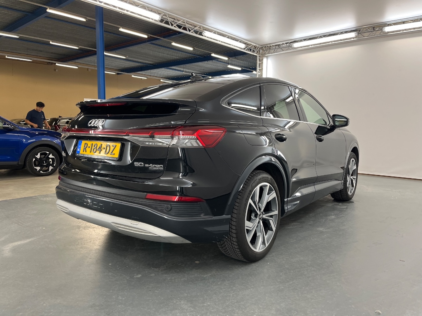 Foto 6 van Audi Q4 Sportback e-tron