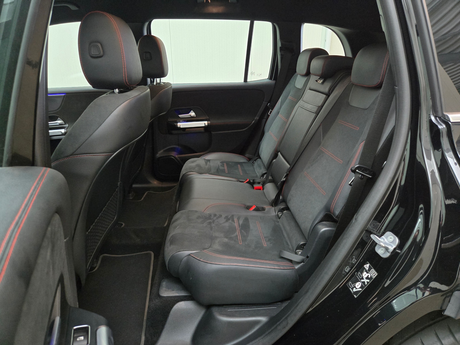 Foto 9 van Mercedes EQB