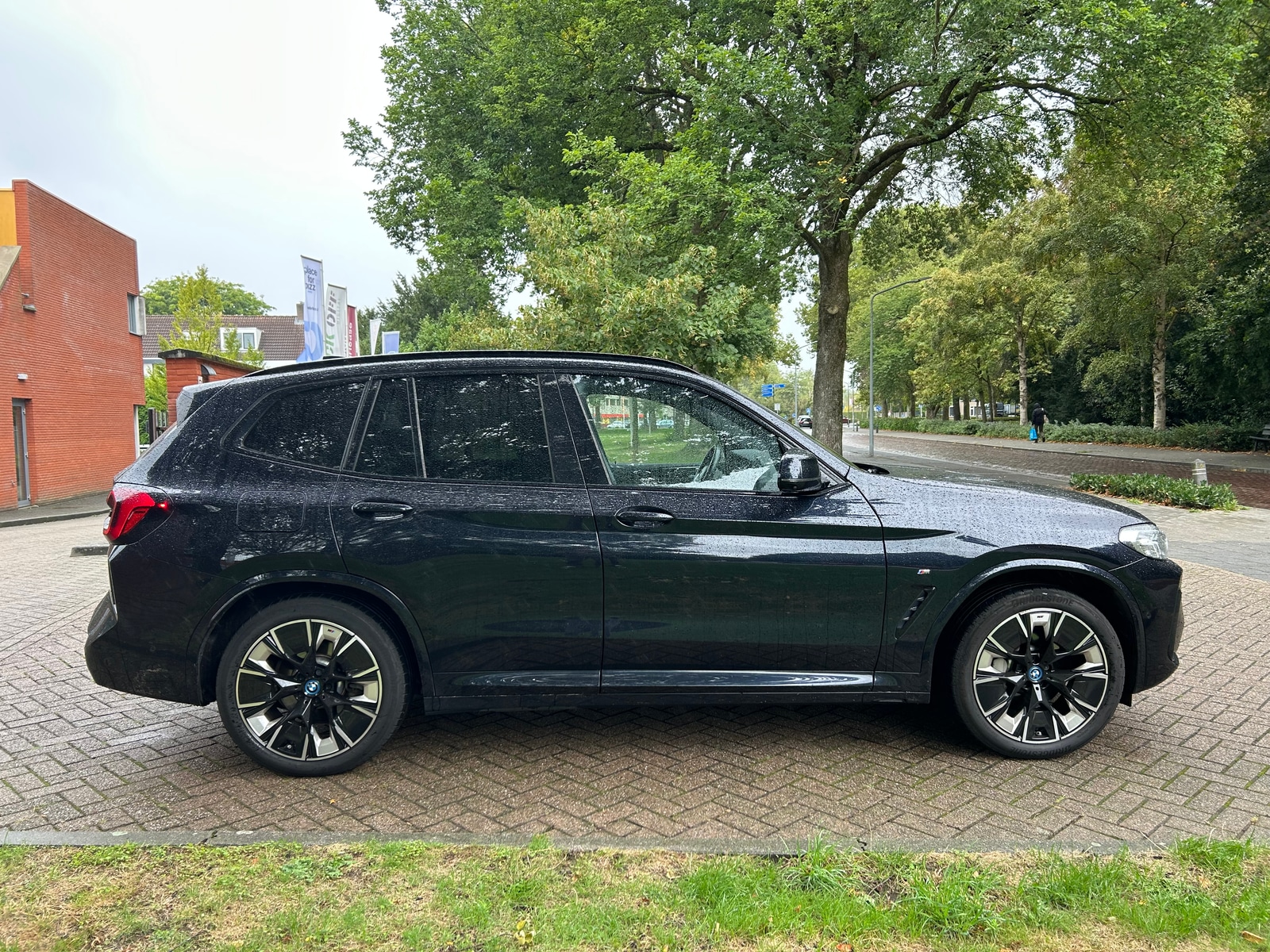 Foto 10 van BMW ix3