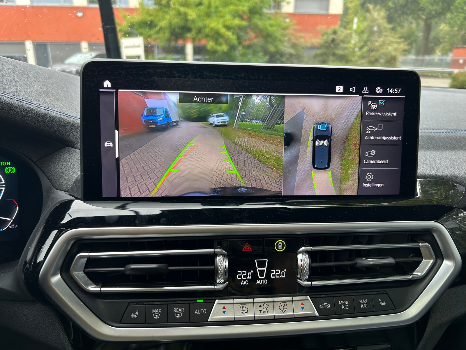 Foto 15 van BMW ix3