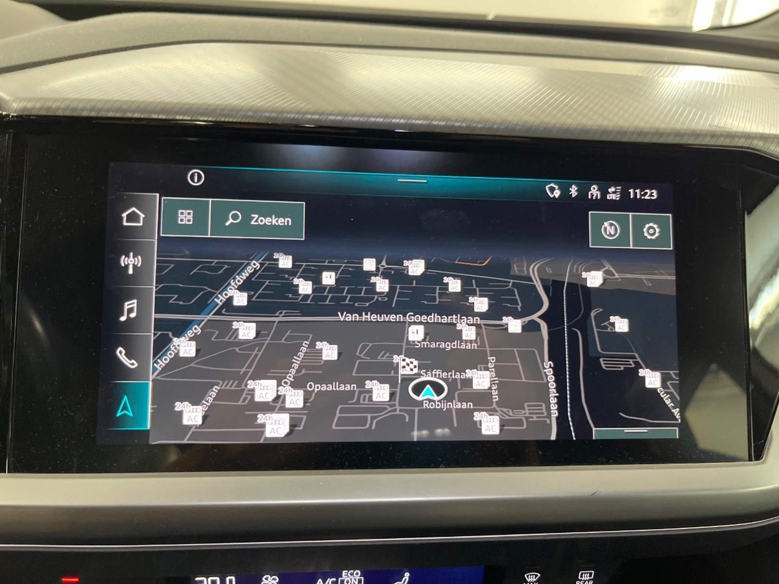 Foto 12 van Audi Q4 Sportback e-tron