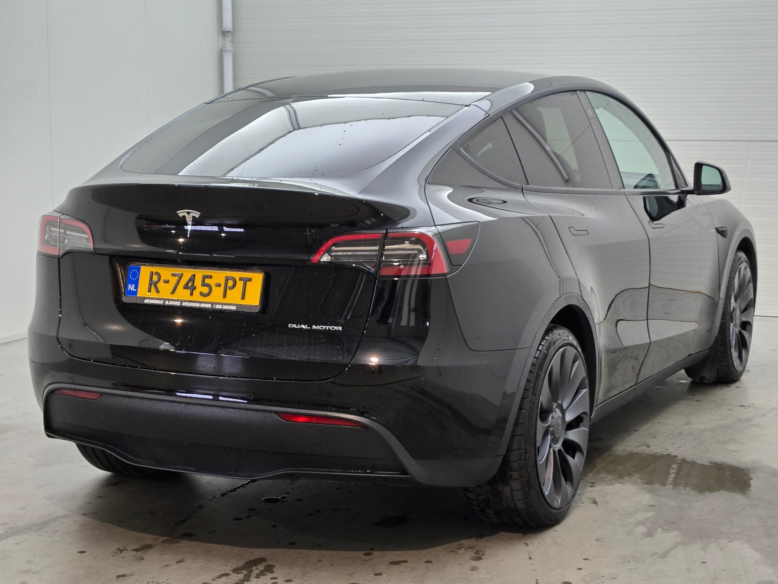 Foto 9 van Tesla Model Y