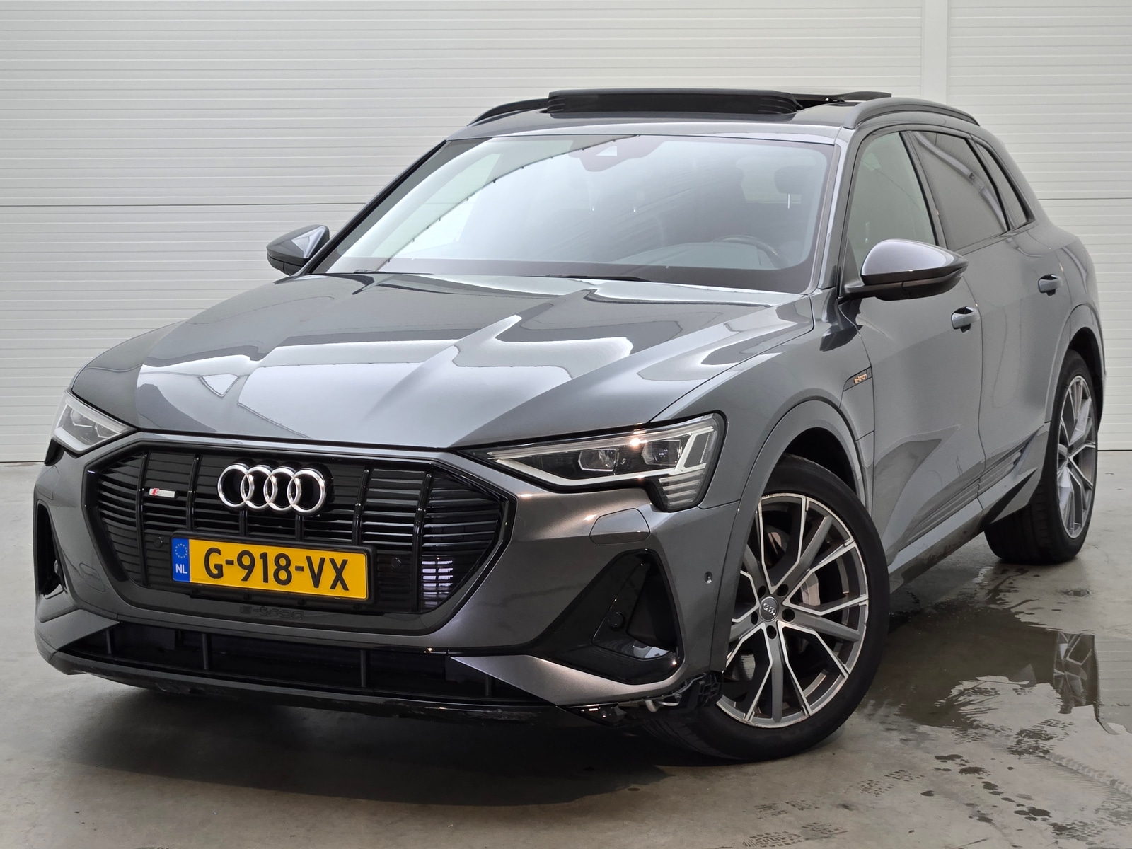 Foto 2 van Audi e-tron