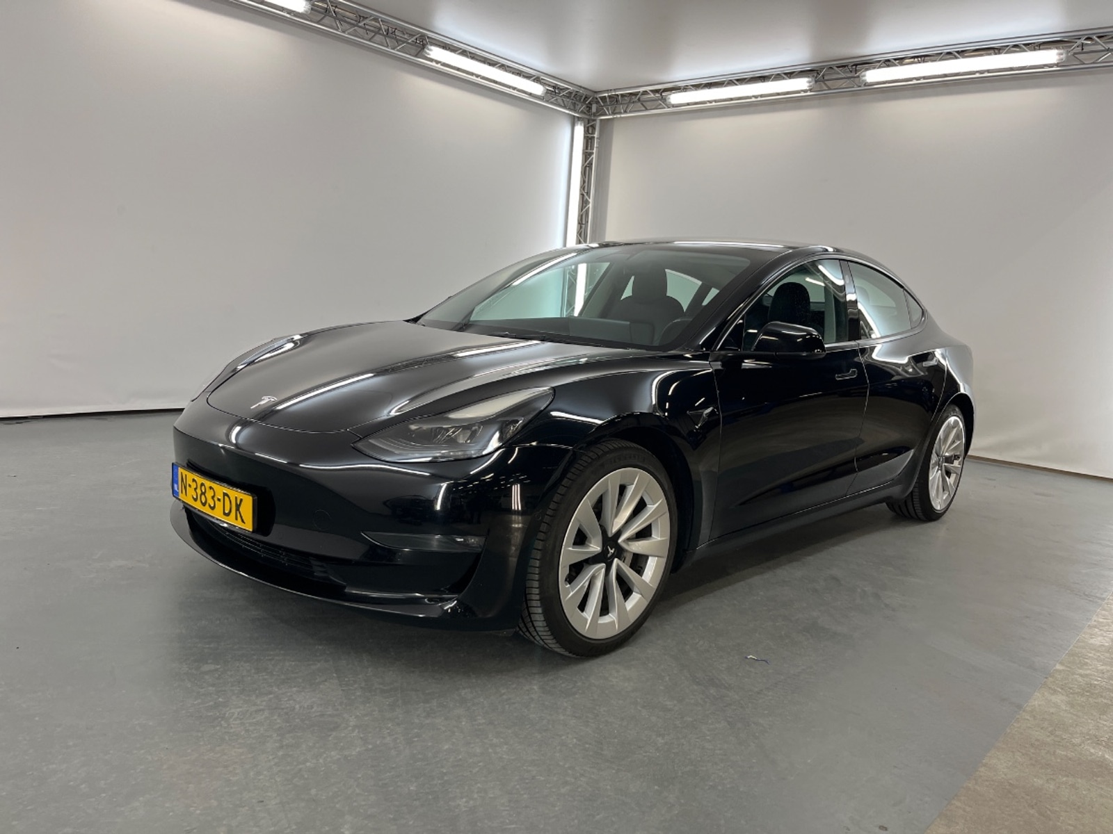 Foto 14 van Tesla Model 3
