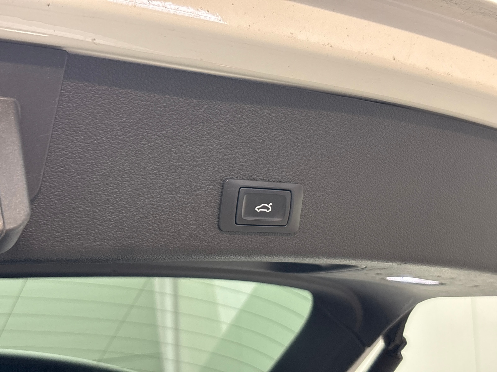 Foto 14 van Audi e-tron