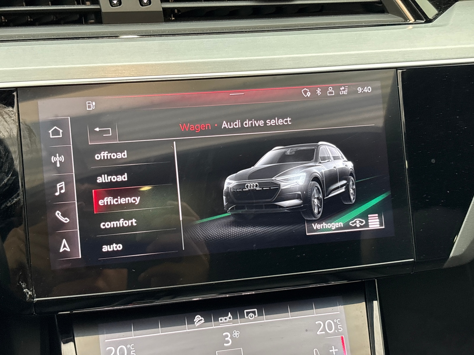 Foto 18 van Audi e-tron