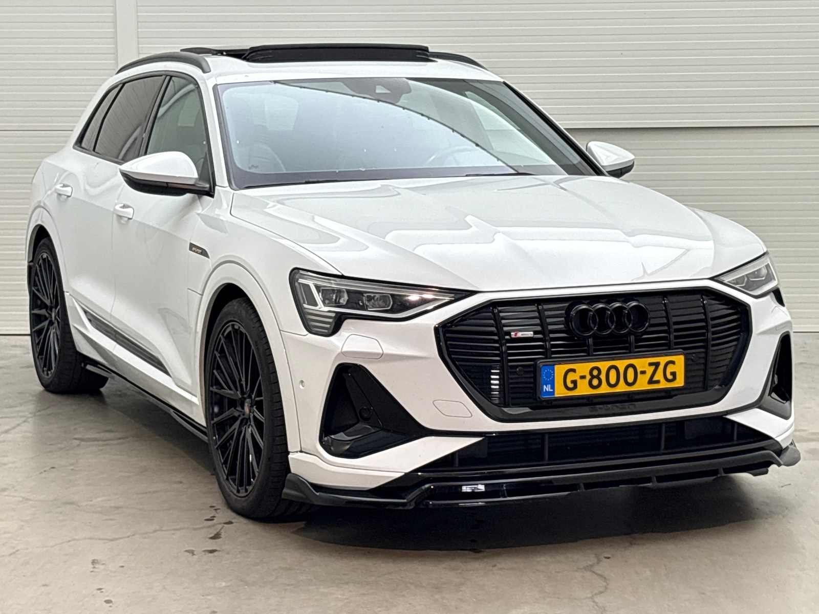 Foto 10 van Audi e-tron