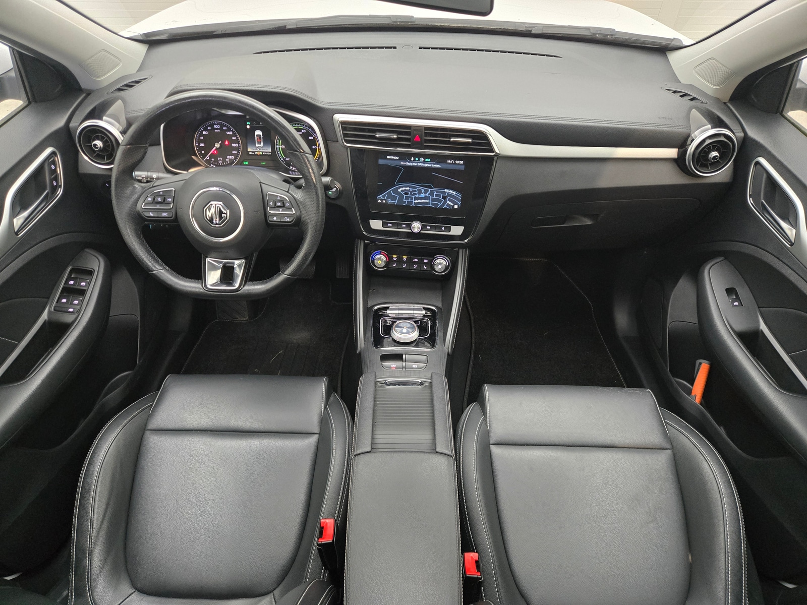 Foto 8 van MG ZS