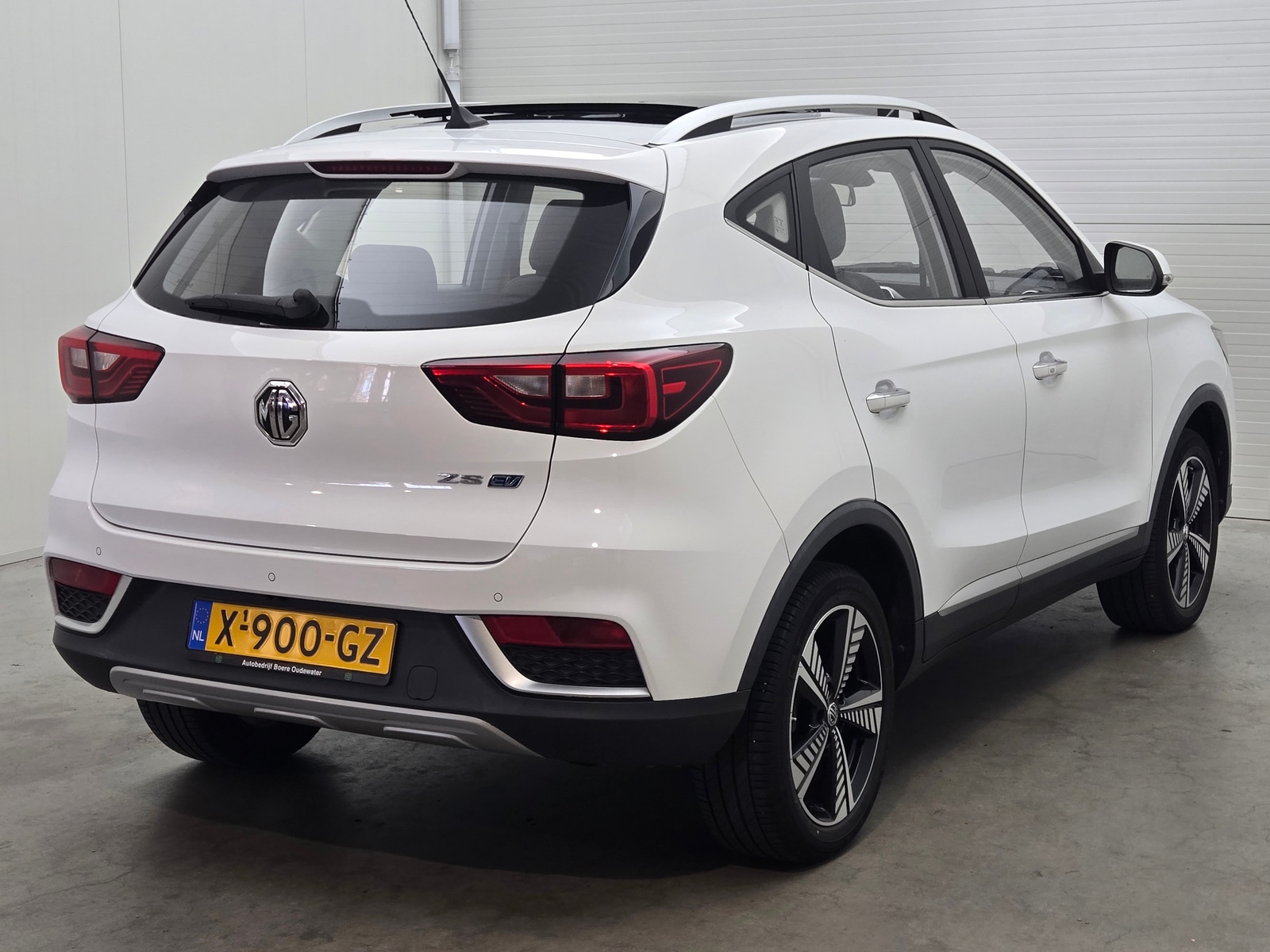 Foto 5 van MG ZS