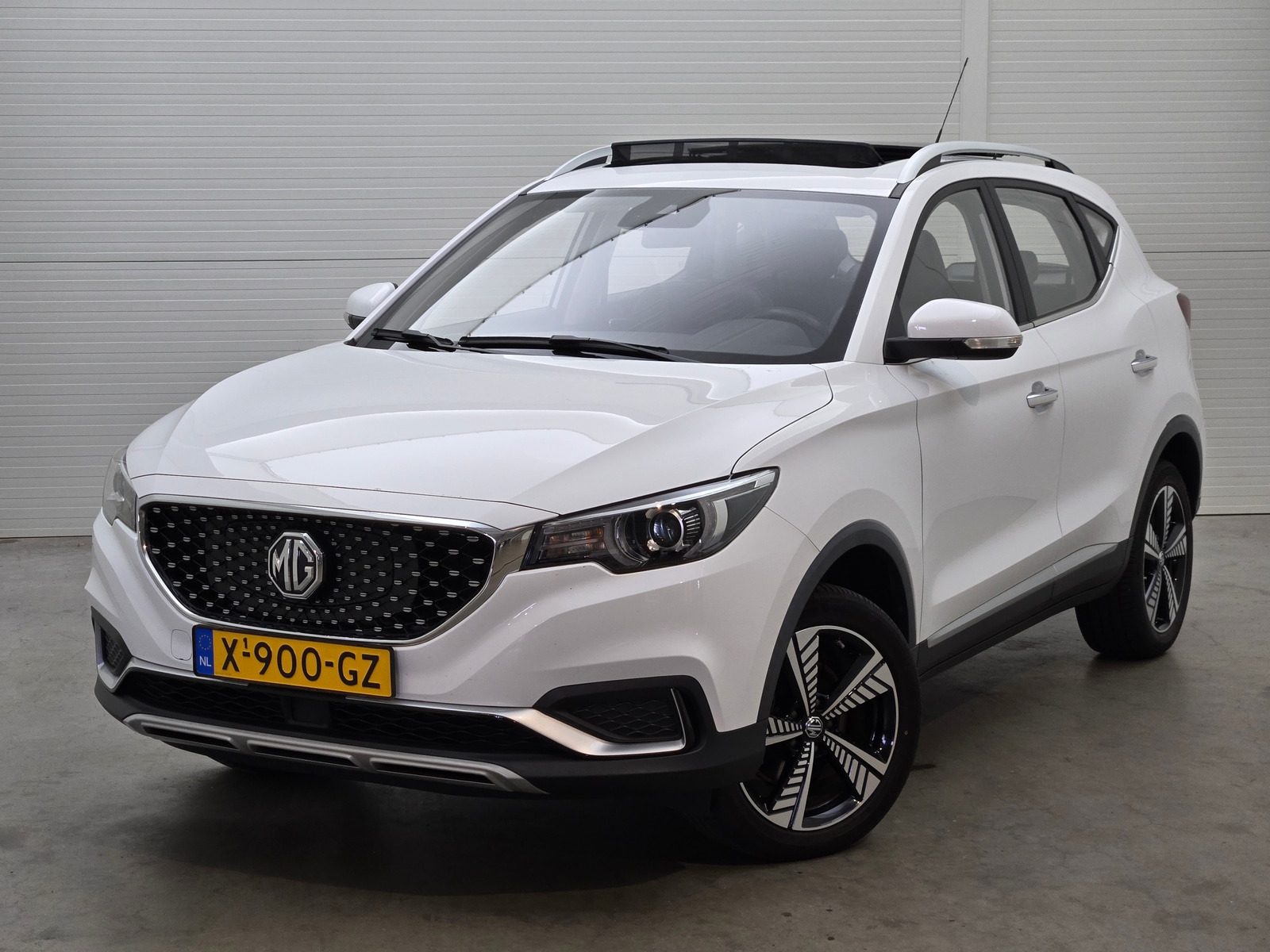 Foto 2 van MG ZS
