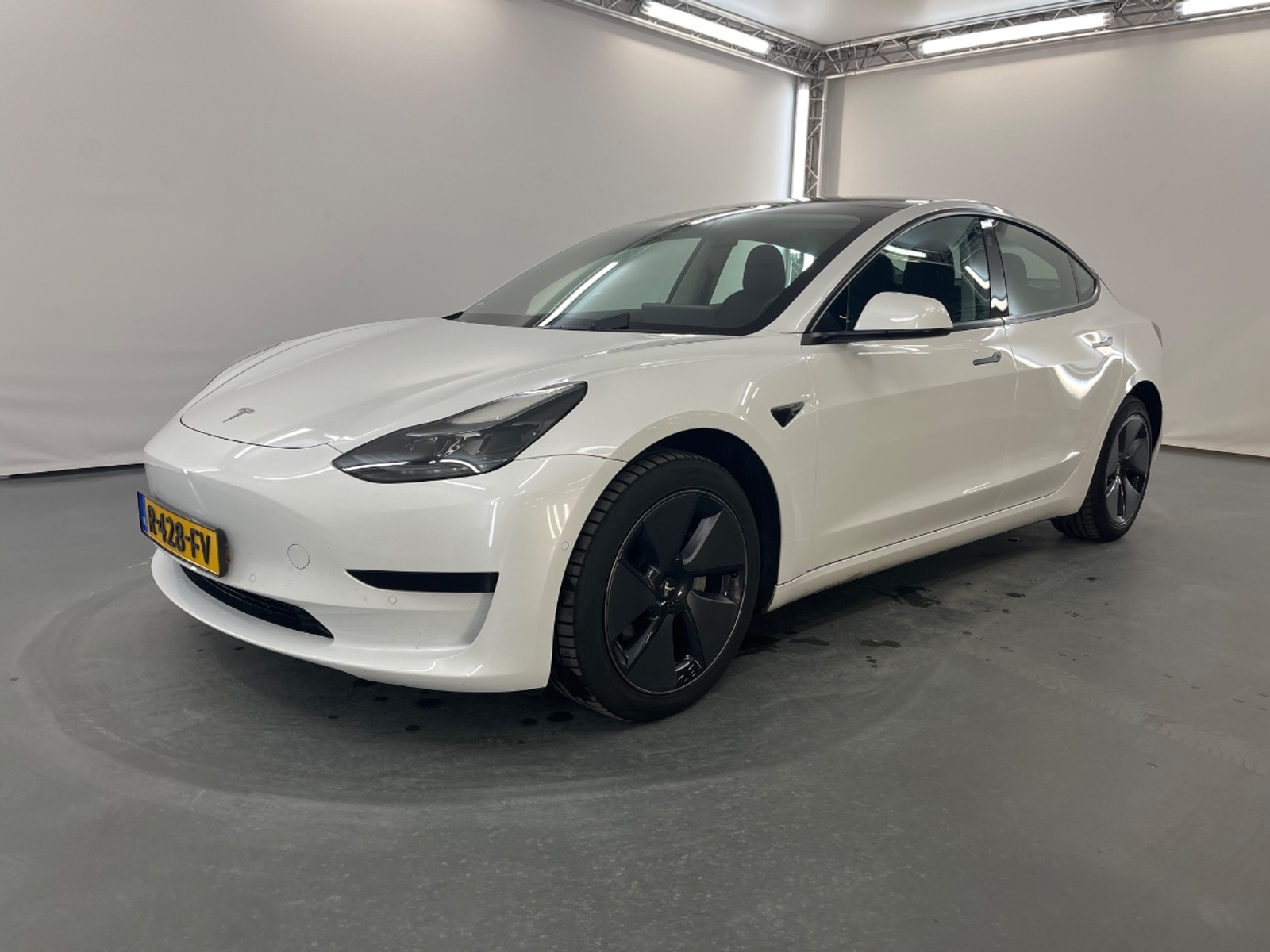 Foto 4 van Tesla Model 3