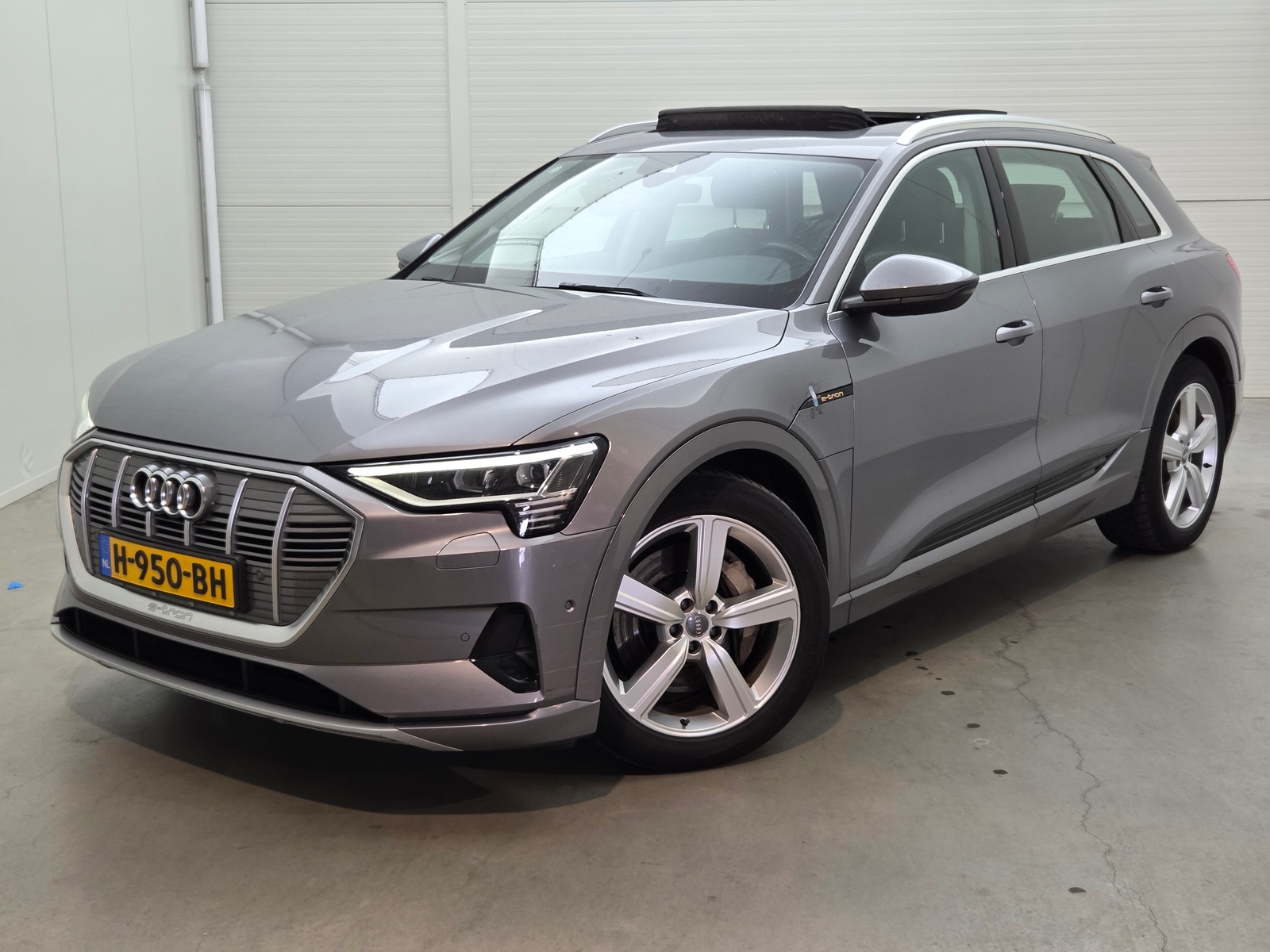 Foto 2 van Audi e-tron