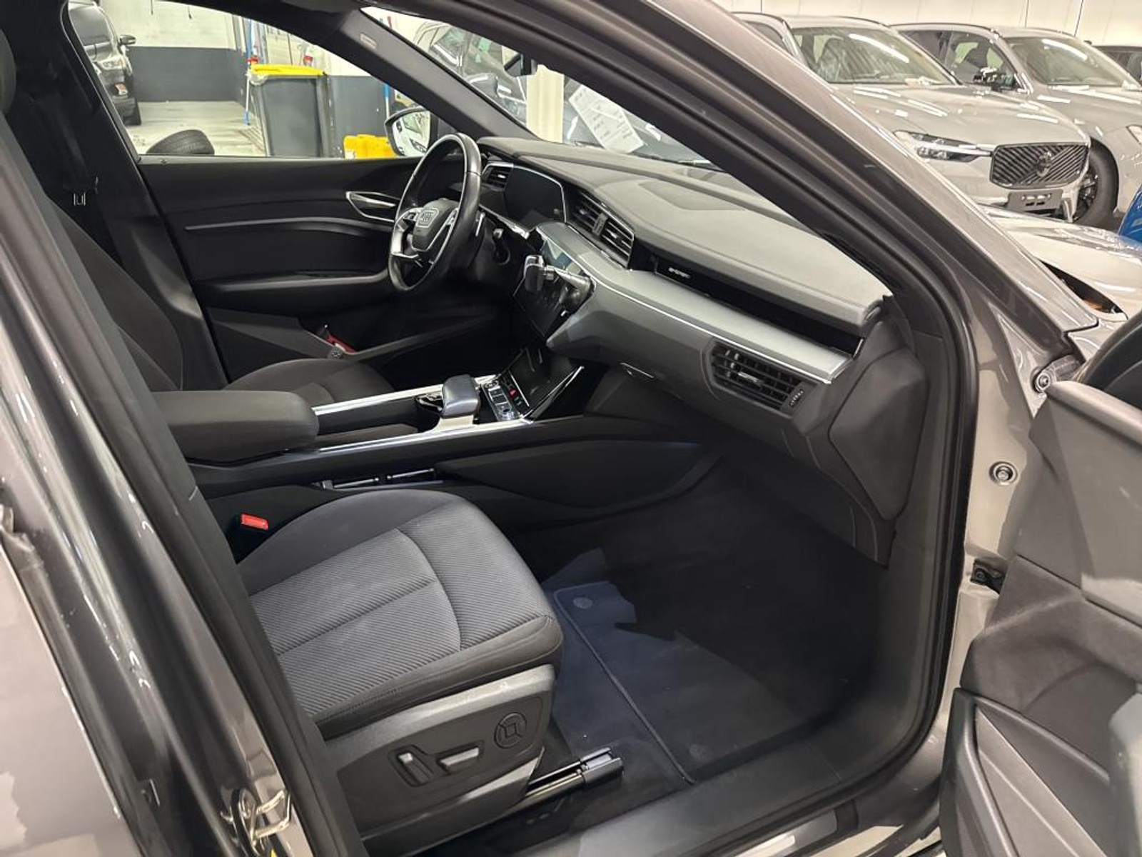 Foto 5 van Audi e-tron
