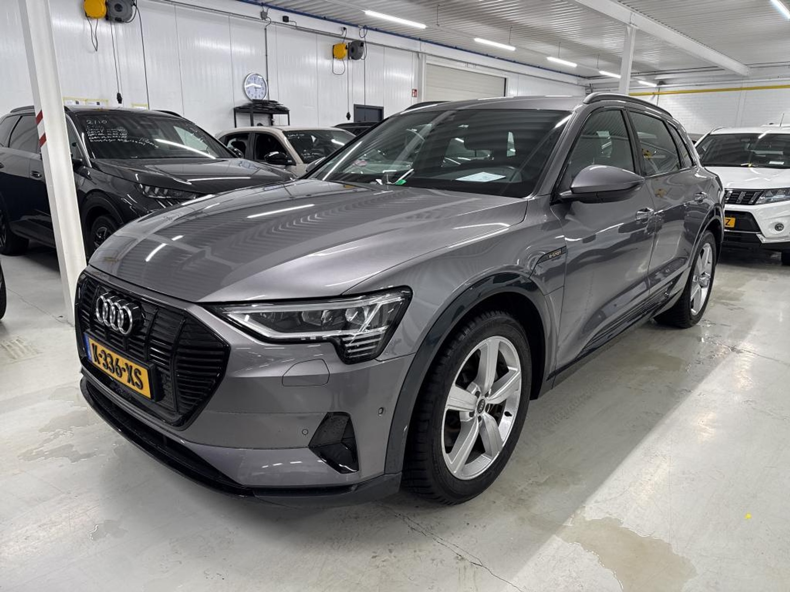 Foto 2 van Audi e-tron