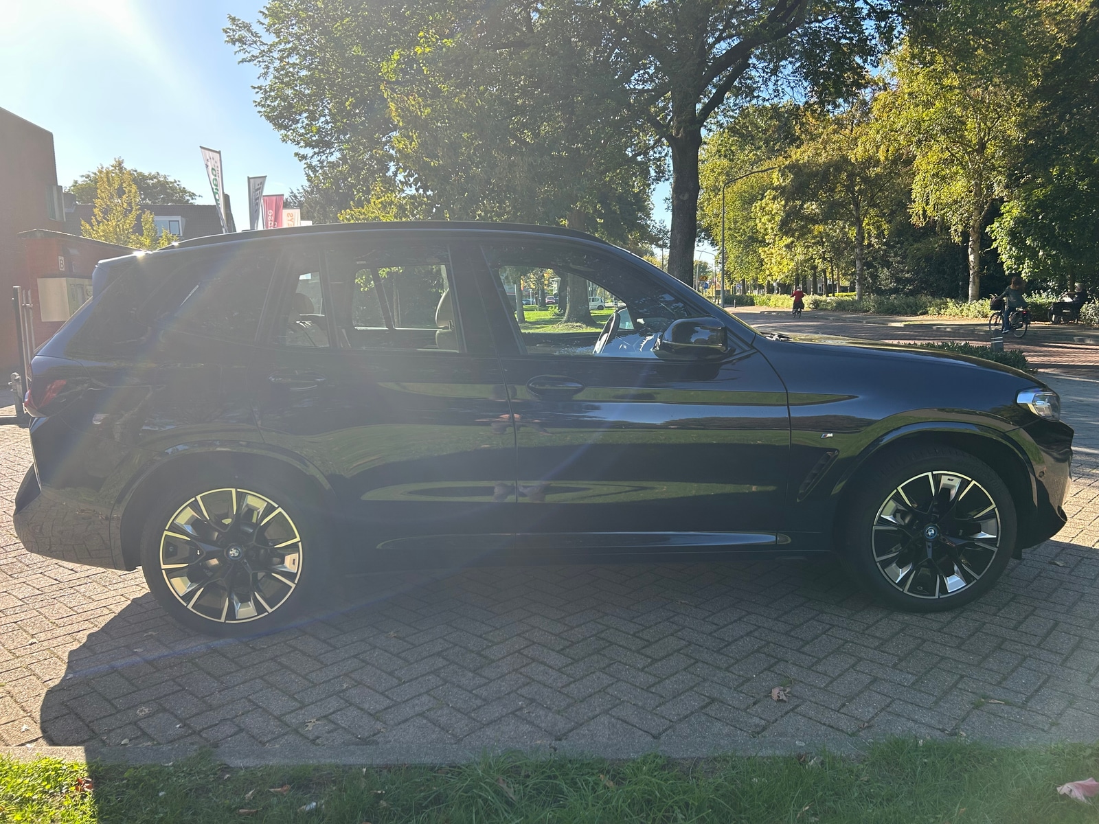 Foto 12 van BMW ix3