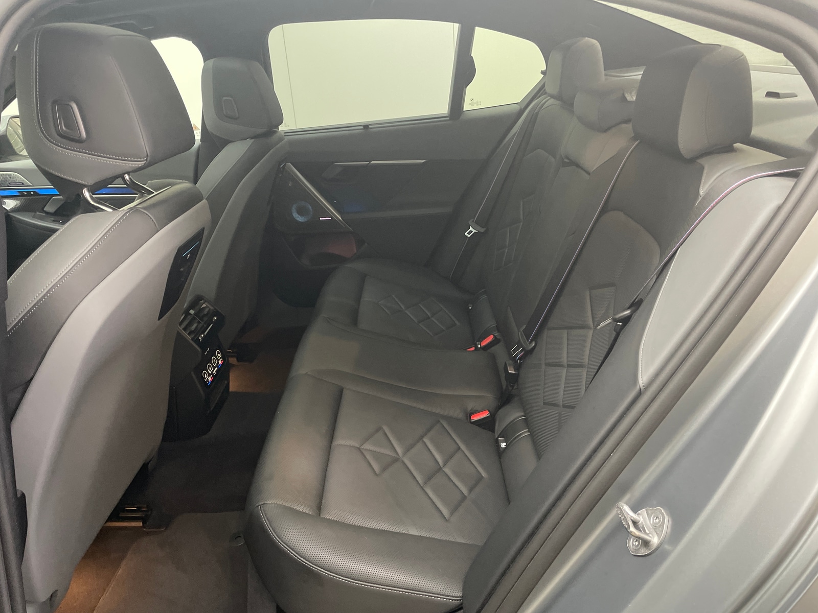 Foto 7 van BMW i5