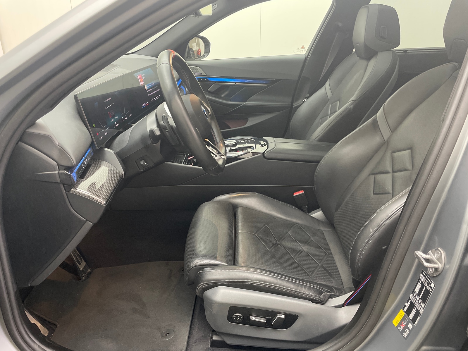 Foto 6 van BMW i5